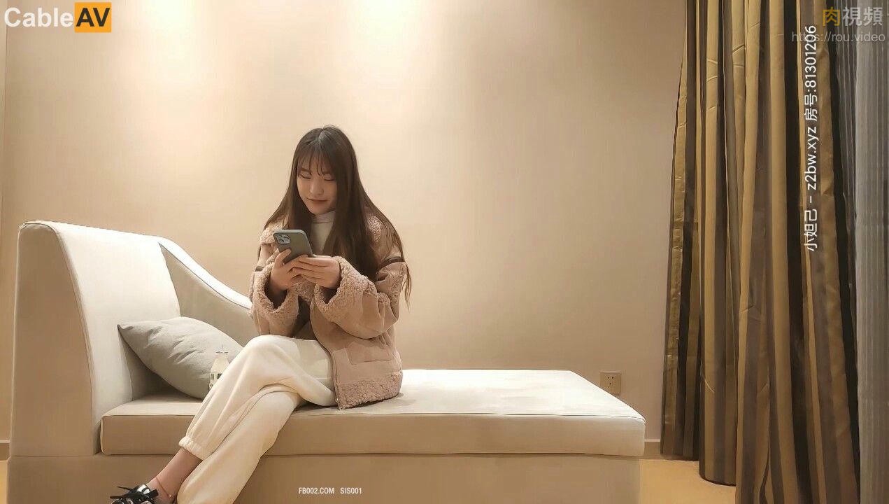 【壹屌寻花】神似鞠婧祎，苗条00后嫩妹，超清设备偷拍，沙发AV视角清晰欣赏