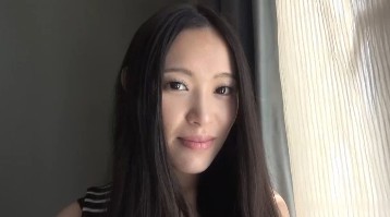 【无码流出】最新流出24岁清纯派美女教师酒店援交先干阴洞再干菊花内射带出屎很有撸点